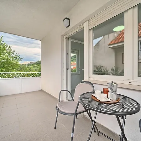 Adriatic Retreat Meje, 4 Min Walk To The Apartment