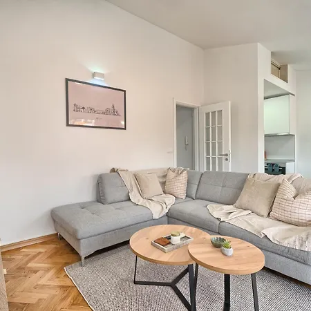 Adriatic Retreat Meje, 4 Min Walk To The Apartment Split