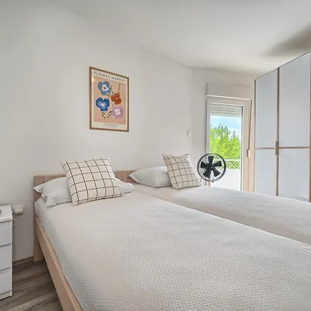 Apartment Adriatic Retreat Meje, 4 Min Walk To The *